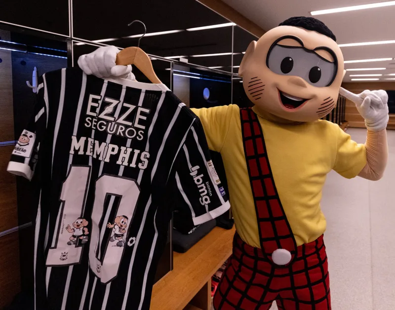 Cascão aparece em uniforme, estádio e coleção oficial do Corinthians