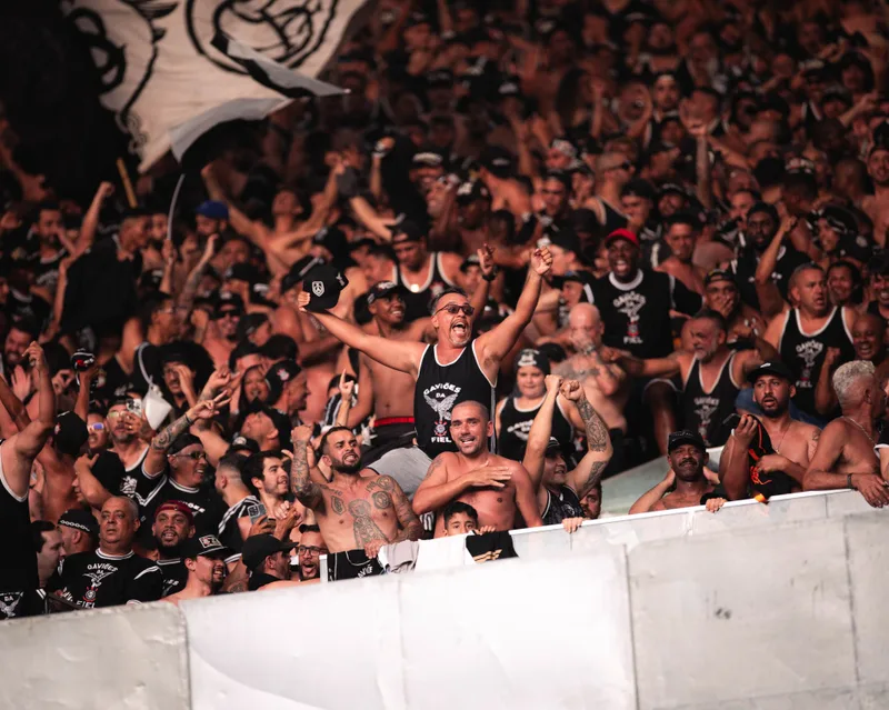 Fiel terá carga de ingressos esgotada para visita ao Flamengo no domingo