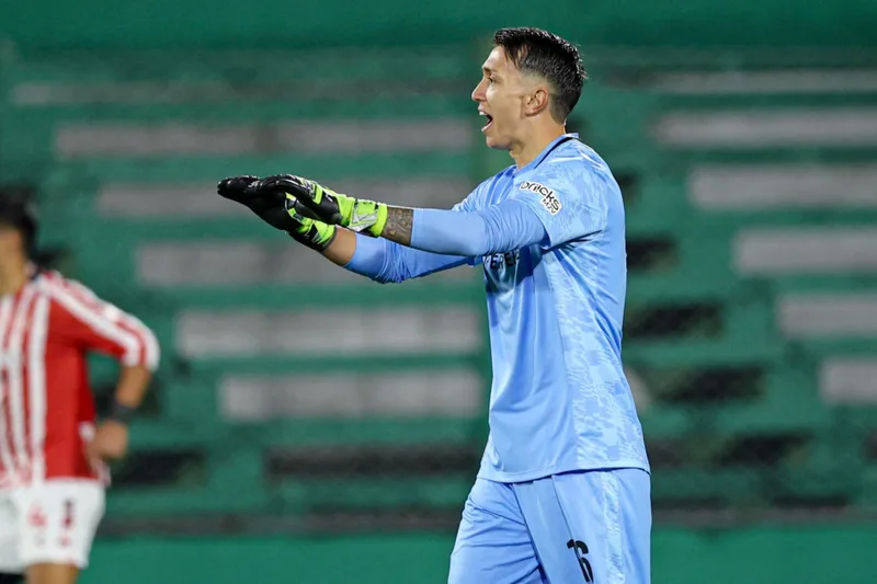 Estudiantes aposta na Libertadores para reverter fase irregular diante do Corinthians