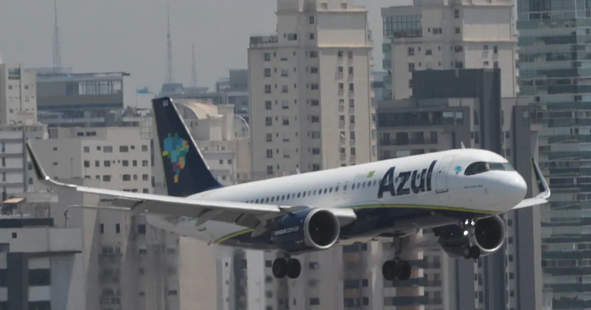 Azul desvia voo de Congonhas para Viracopos por causa do mau tempo