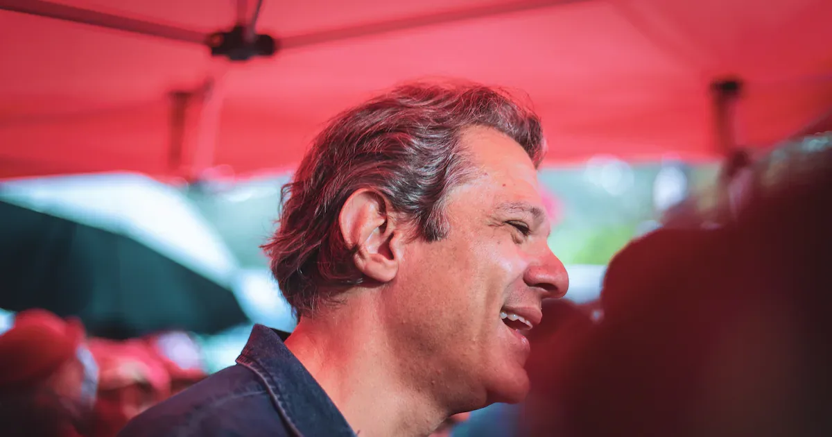 Haddad defende quebra de sigilo dos celulares de Daniel Vorcaro