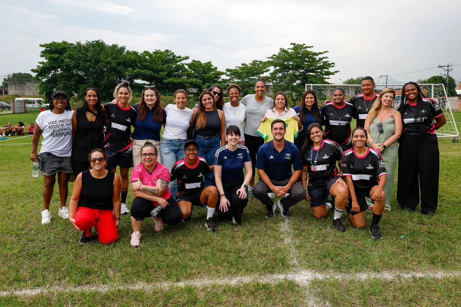 Fluminense recebe FIFA, CBF e Conmebol para debate sobre futebol feminino