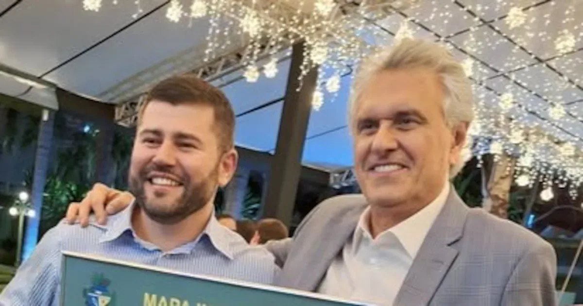 Caiado suspende compromissos após morte de deputado em acidente