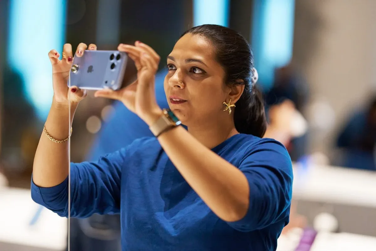 Câmeras dos iPhones 18 Pro permitem fixar lente e controlar o foco