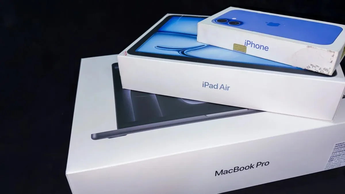 Registros internos da Apple incluem sete referências a iPhones antes de evento