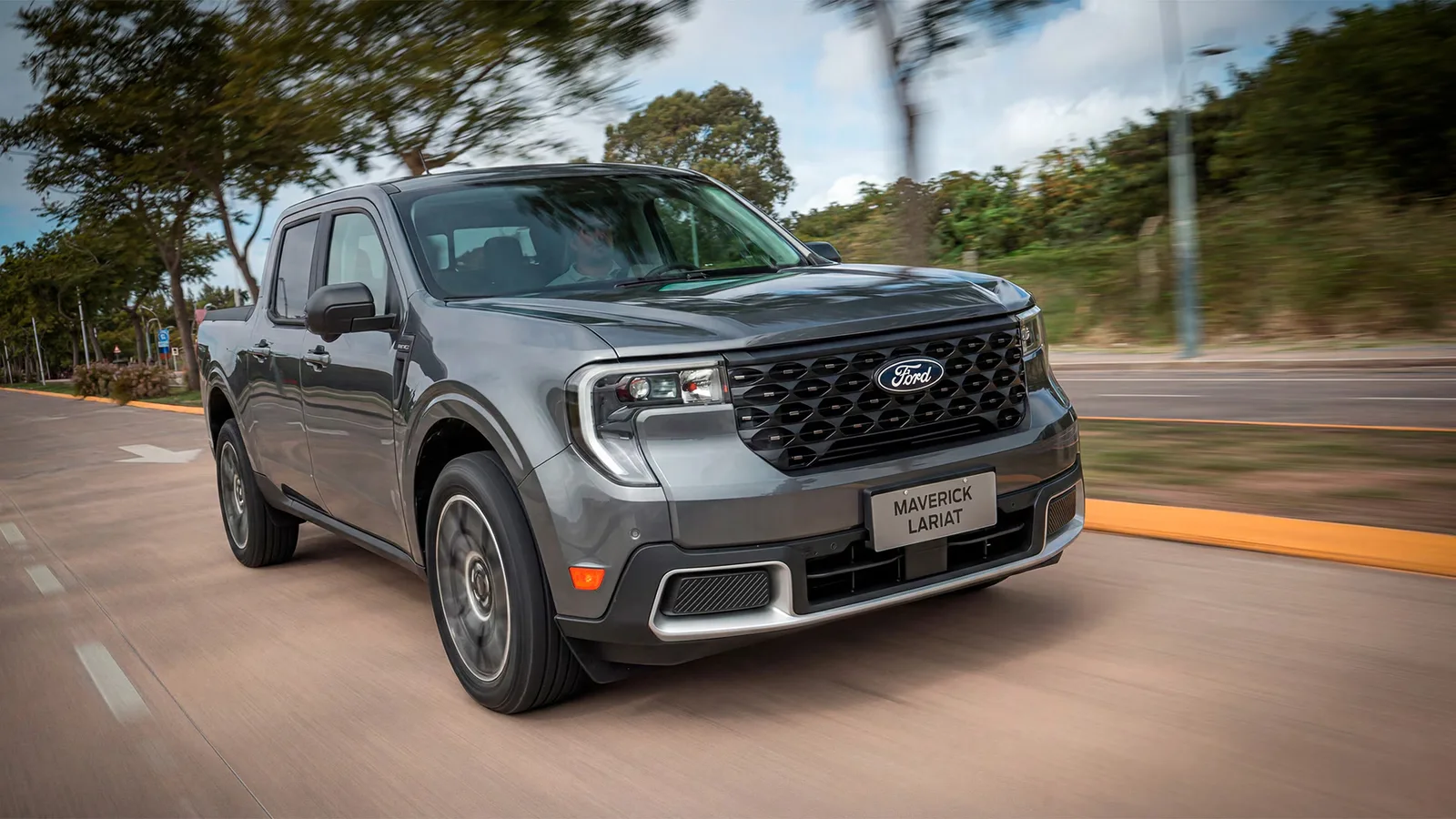 Ford reposiciona Maverick no Brasil com Lariat a R$ 209.900