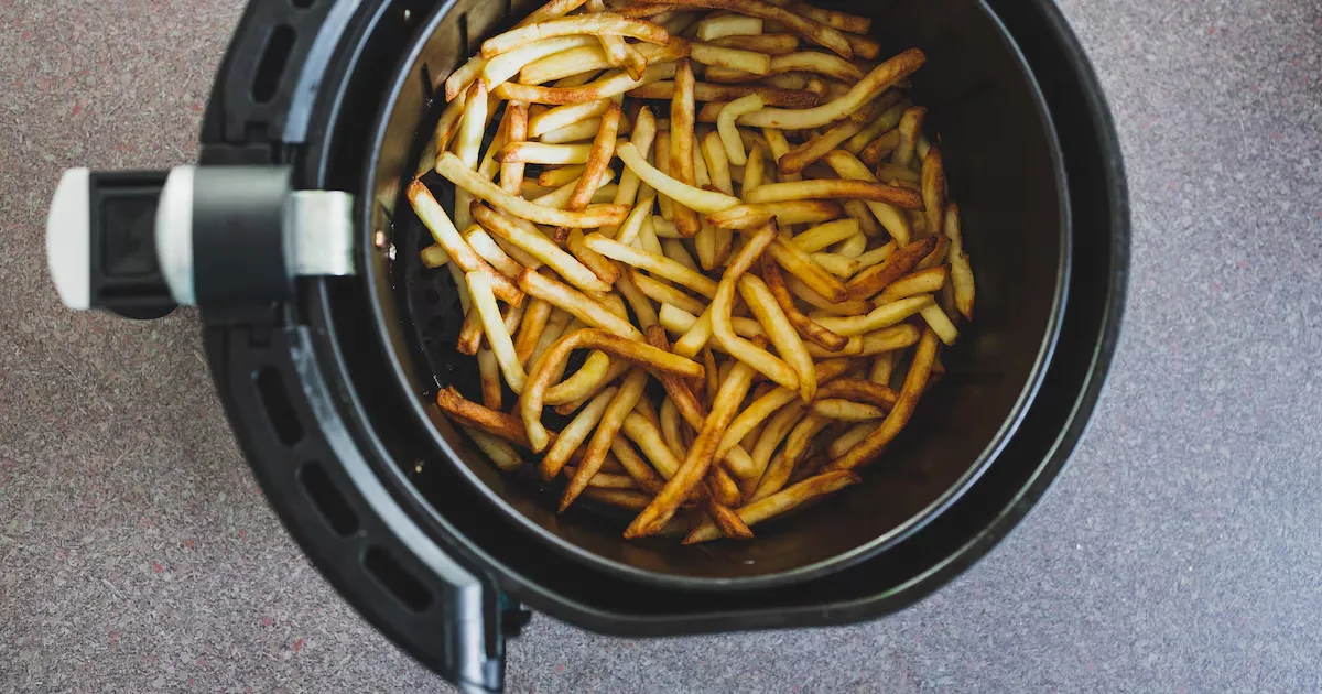 Chef Sono combina batata frita com sorvete, geleia e molho de queijo
