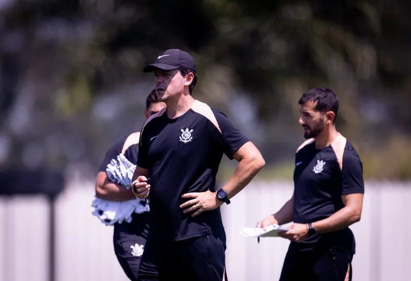 Corinthians usa pausa no Brasileiro para treinar comportamento tático