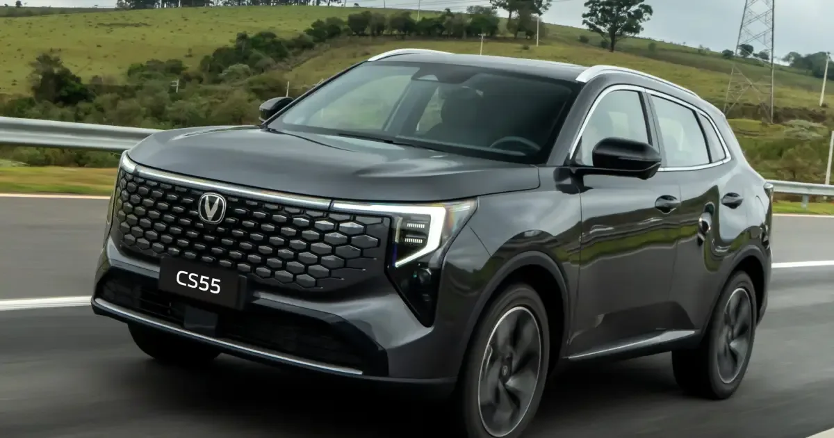 CS55 amplia linha da Caoa Changan com opção híbrida e produção nacional