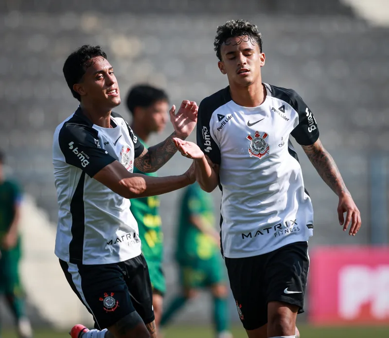 Corinthians bate o XV de Jaú e avança às oitavas do Paulista Sub-20