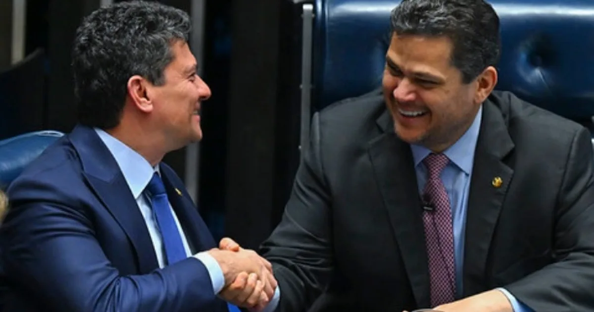 Assessores de Sérgio Moro no Senado doaram R$ 65 mil para a campanha dele ao governo do Paraná