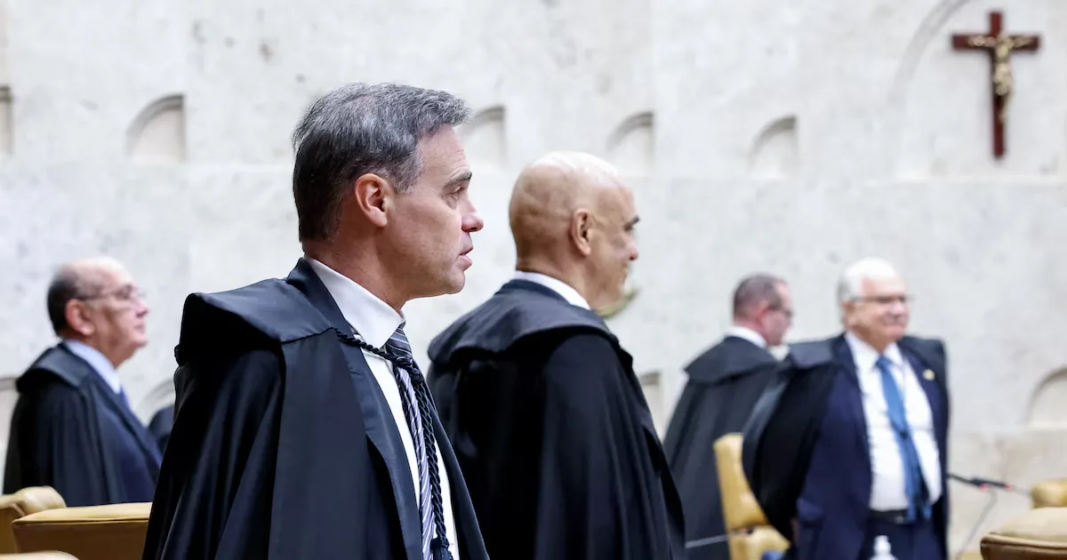 Candidatos à Presidência reagem ao afastamento da cúpula da Polícia Federal