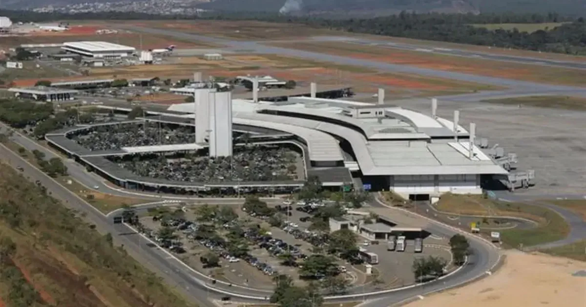 Aeroporto de Confins retoma voos após mais de sete horas de interrupção