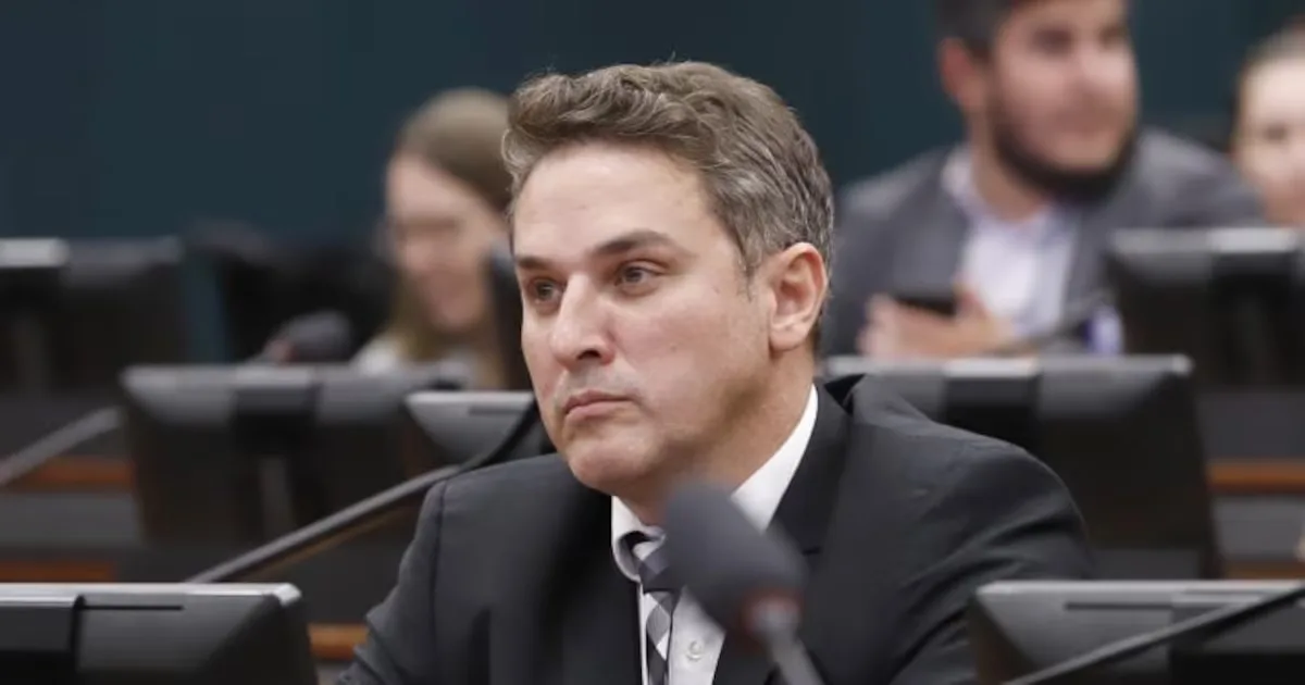 Luciano Zucco assume governo do Rio Grande do Sul após trajetória no Exército e no Legislativo