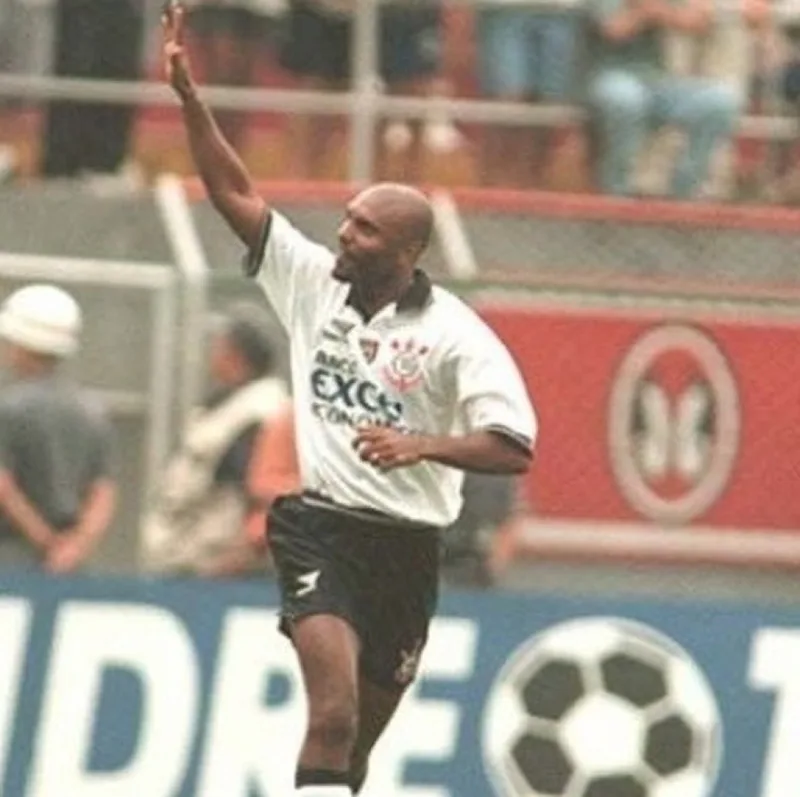 Célio Silva destaca influência de Diniz na formação de atletas do Corinthians