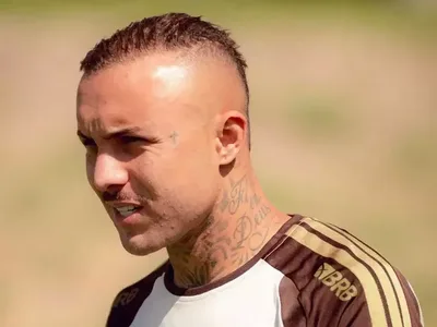 Everton Cebolinha deixa o Flamengo e será emprestado ao Santos