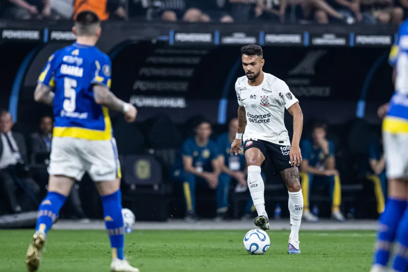 Raniele cumprirá mais um jogo de suspensão e perderá duelo do Corinthians na Libertadores