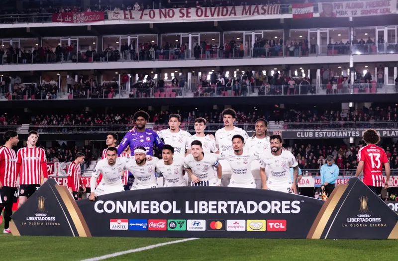 Corinthians chega a oito jogos invicto contra argentinos na Libertadores