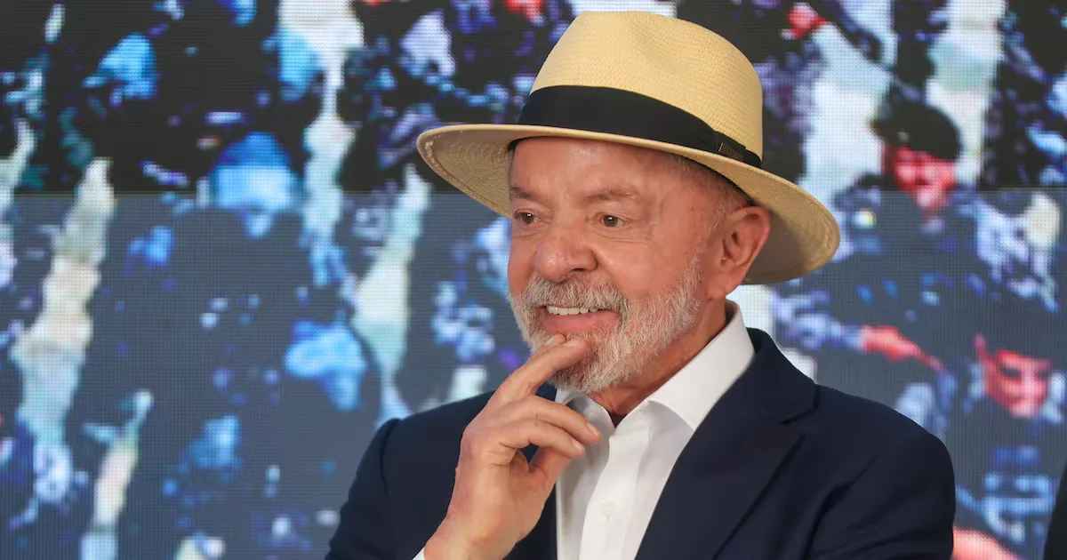 Lula recua entre evangélicos, enquanto Flávio Bolsonaro avança, aponta AtlasIntel