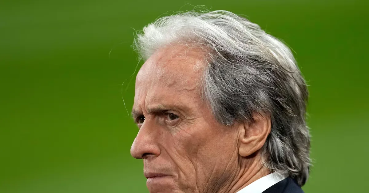 Jorge Jesus aponta formação e calendário como desafios do futebol brasileiro