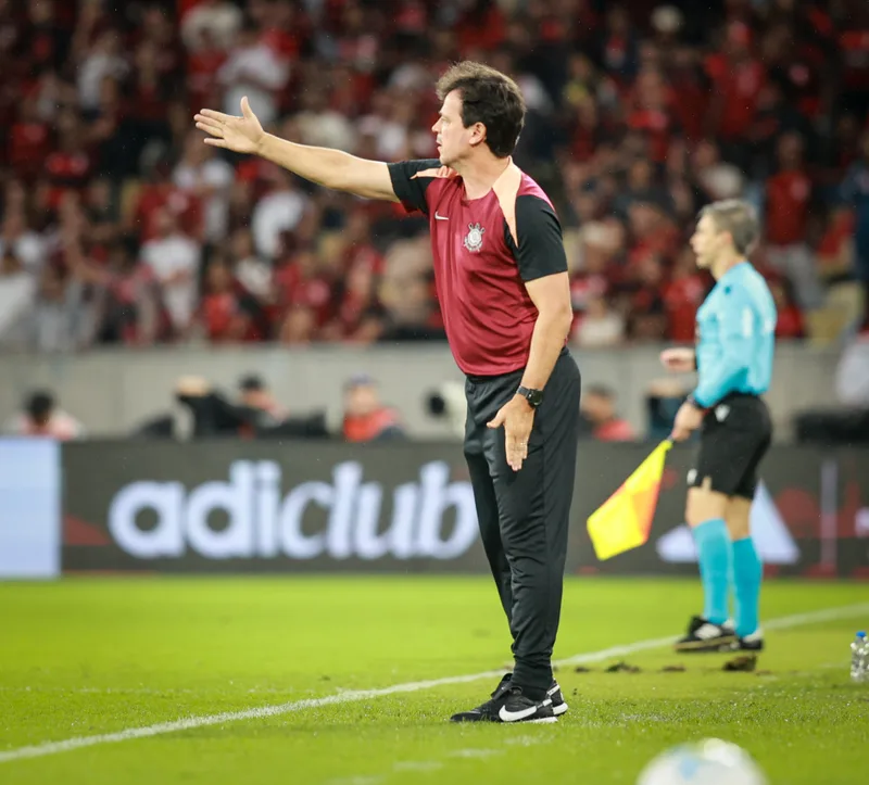 Derrota para o Flamengo mantém Corinthians sem baliza intacta há 24 dias
