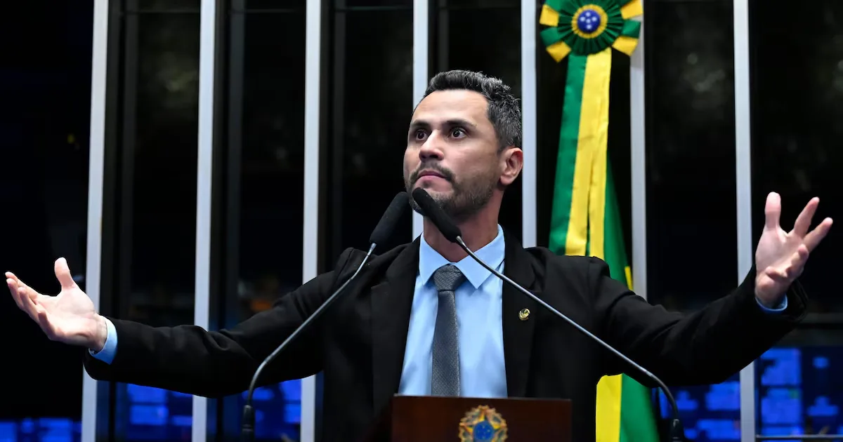 Cleitinho Azevedo vence em Minas e chega ao governo sem experiência administrativa