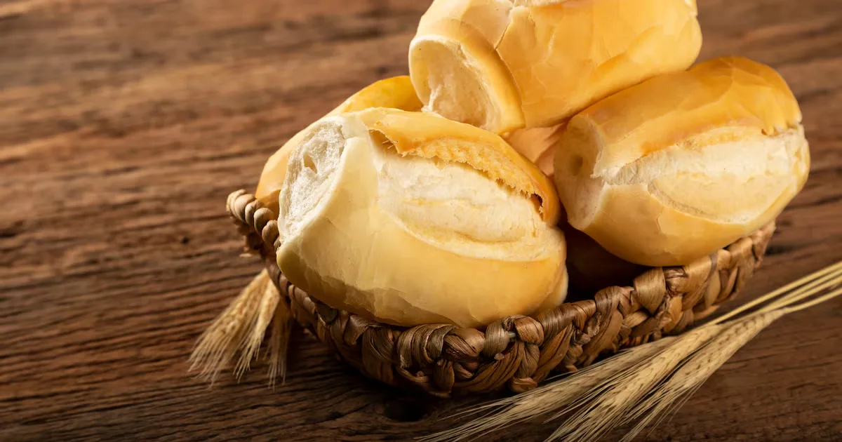 Como fazer pão francês crocante no forno de casa