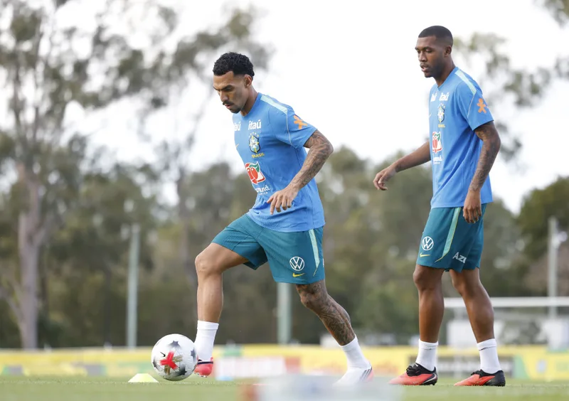 Trio do Corinthians inicia preparação com a Seleção Brasileira na Austrália