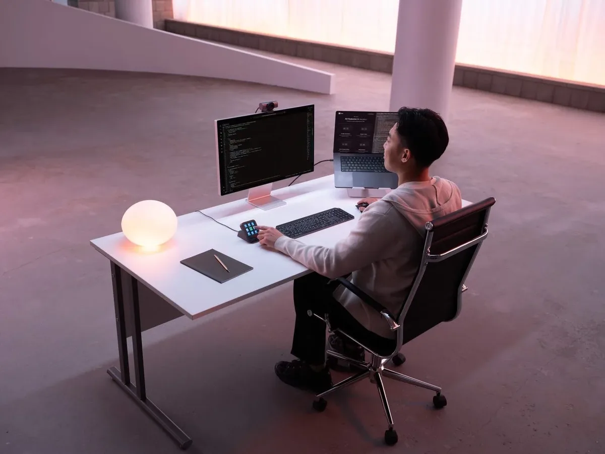 MX Keypad leva nove teclas LCD a fluxos de trabalho com IA