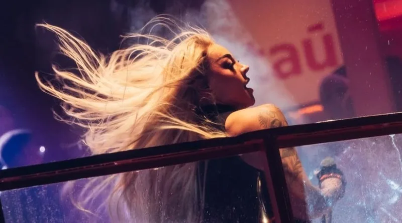 Pabllo Vittar retoma Rock in Rio com show de 25 minutos no Pavilhão Itaú