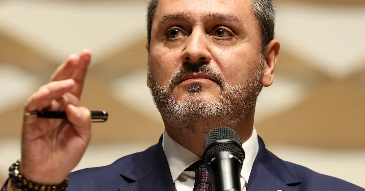 Cerimônia da PF tem substituição de diretor após decisão de Mendonça