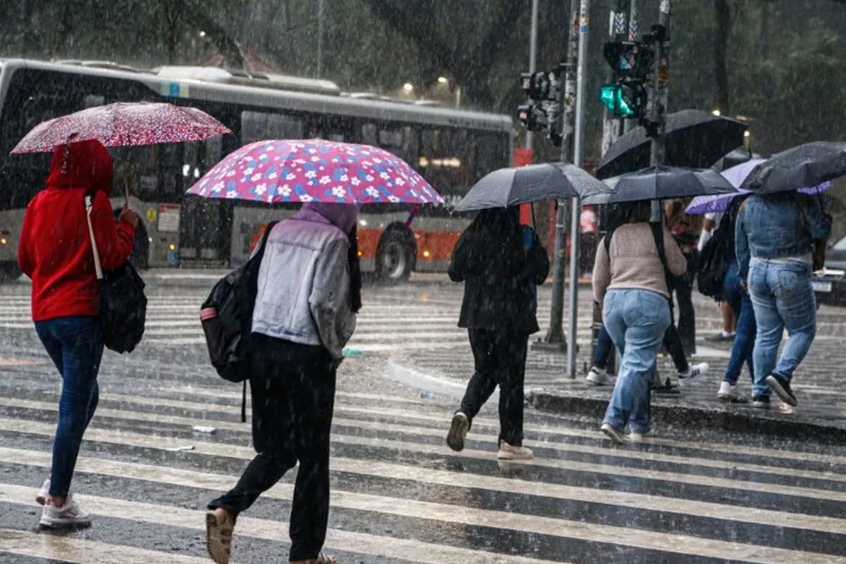 Reino Unido alerta para super El Niño e pede preparo para emergências