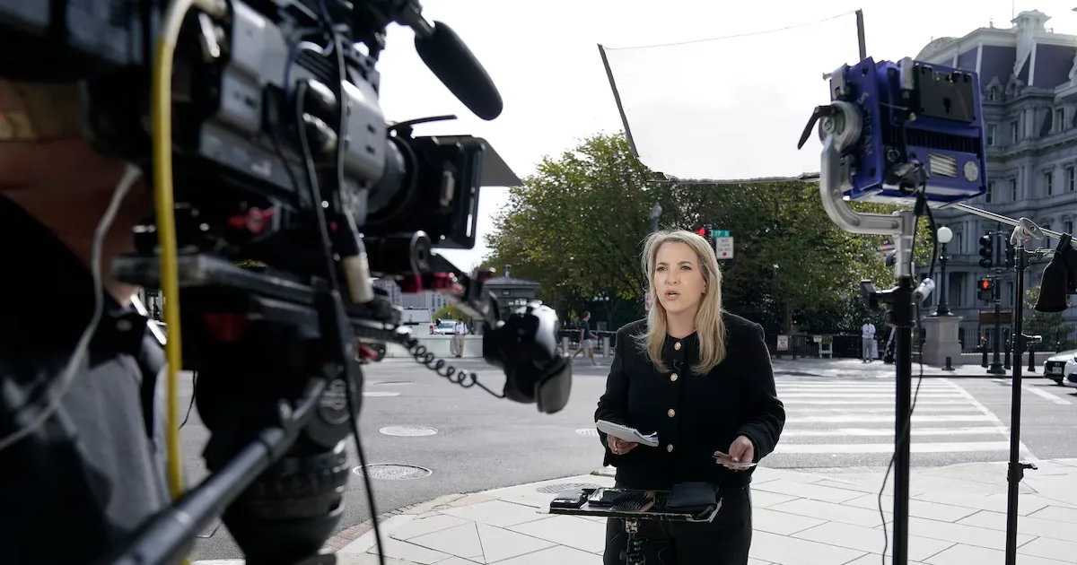 CNN, MS NOW e Politico têm acesso bloqueado na Casa Branca