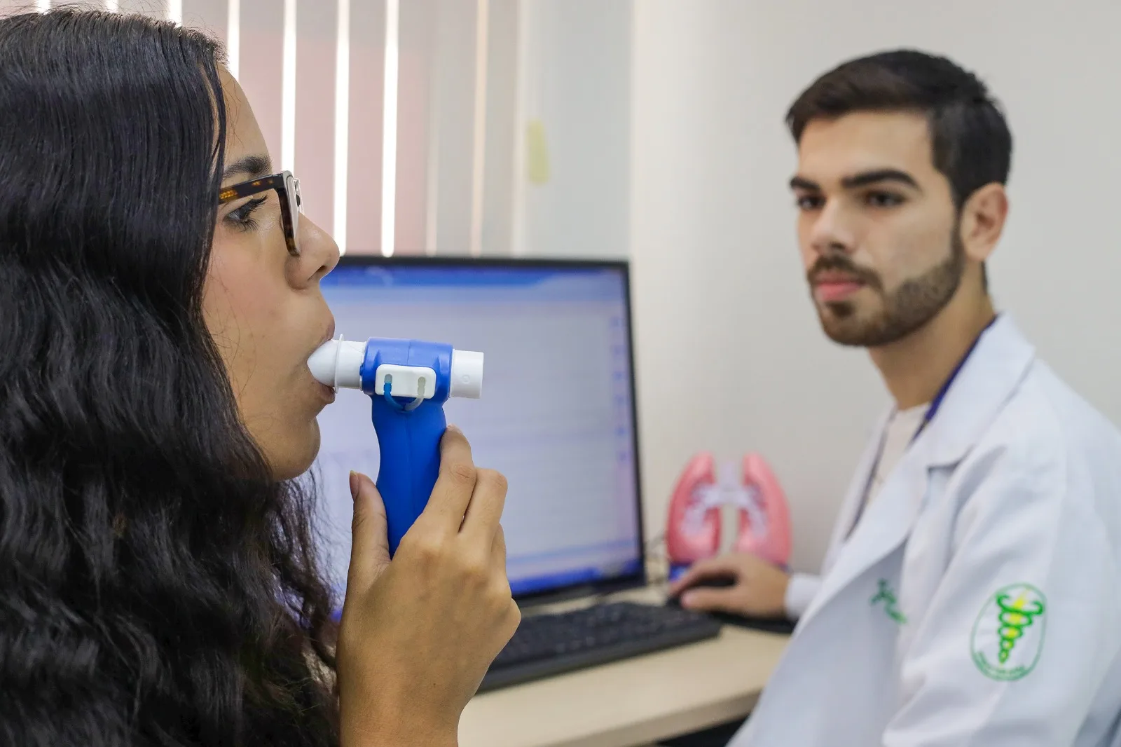 LAIRE, da UFRN, oferece espirometria para pessoas com asma