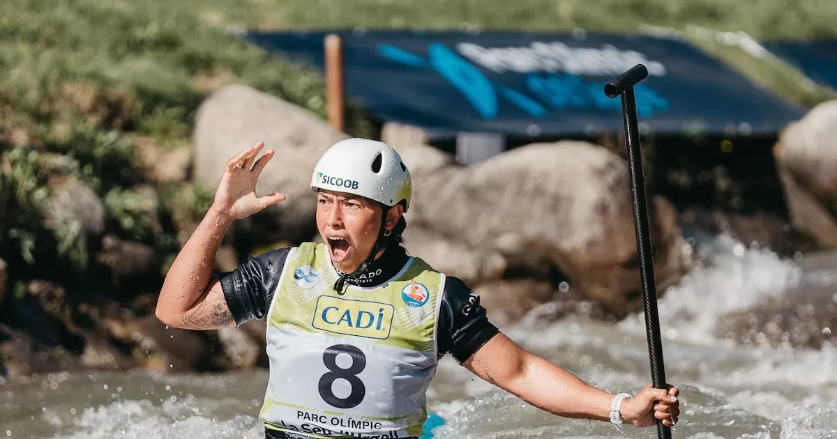 Ana Sátila vence prova do C1 na etapa final da Copa do Mundo