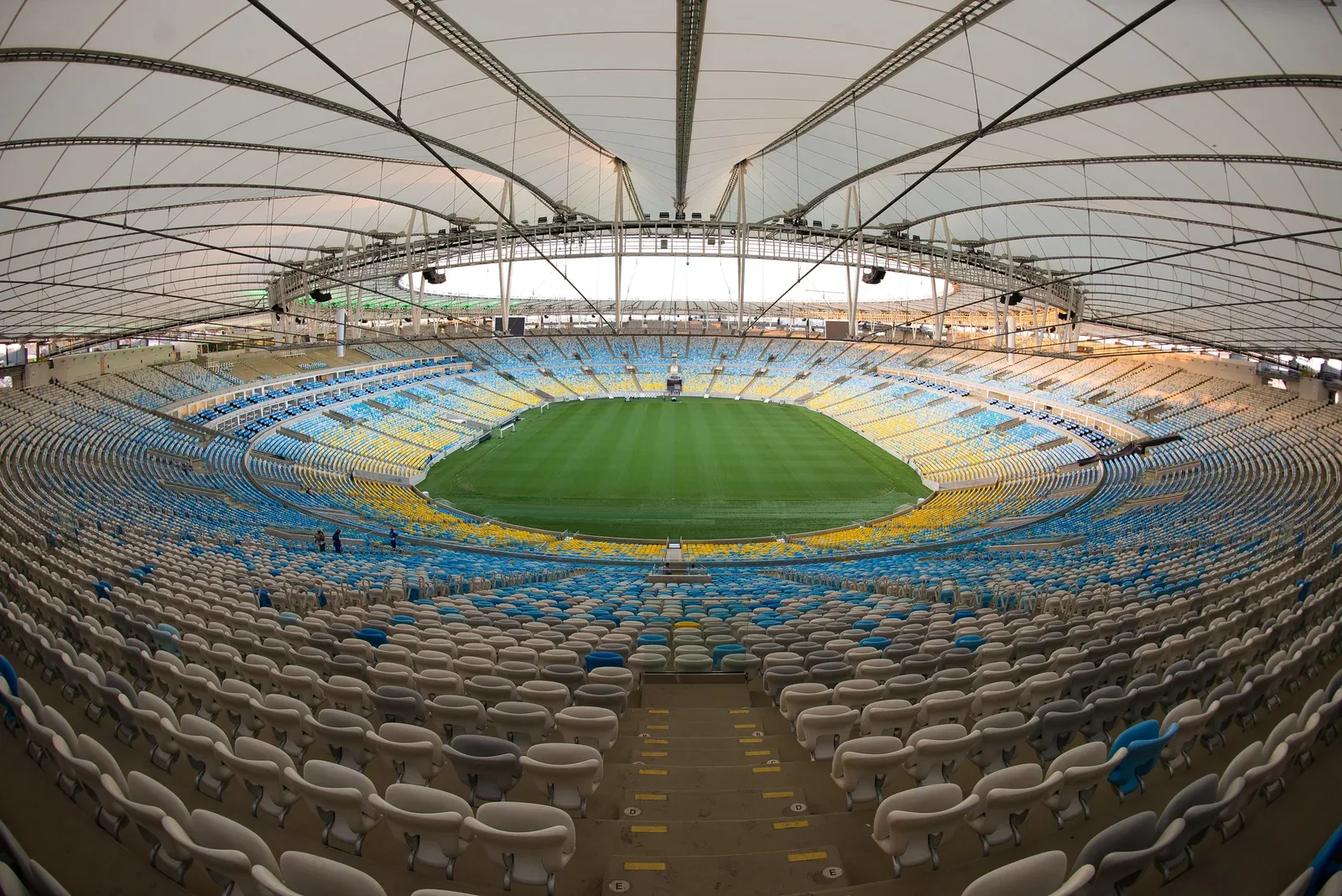 Maracanã terá gramado híbrido renovado durante a data Fifa