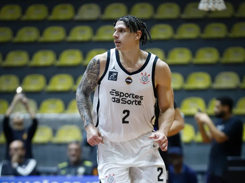 Corinthians vence Pinheiros e avança às semifinais do Paulista de basquete
