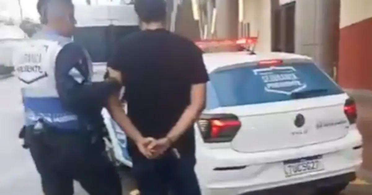 Homem fica preso após abordagem sem consentimento em shopping do Rio