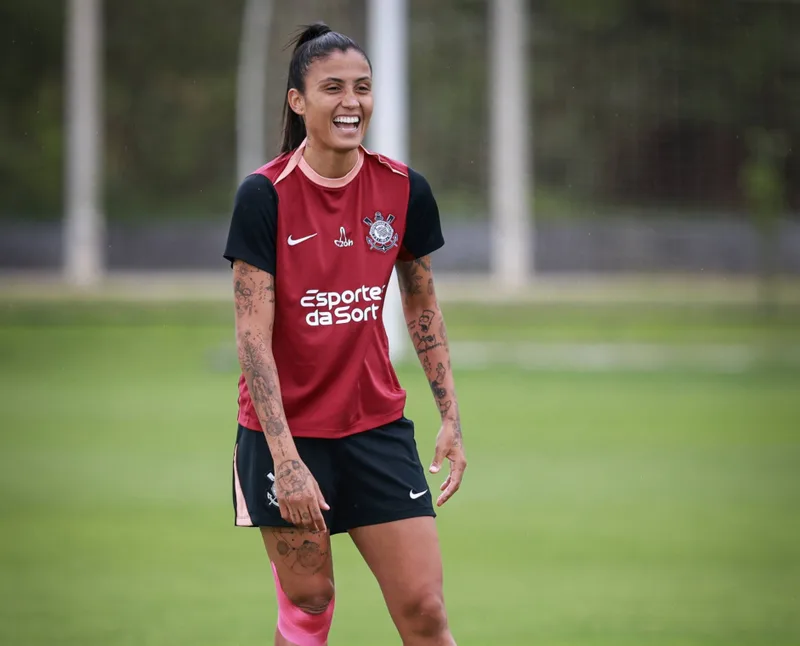 STJD aplica suspensão mínima a Jaqueline antes da final do Brasileirão