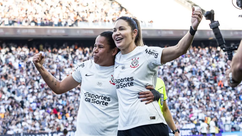 Emily Lima confia no elenco do Corinthians para buscar título brasileiro