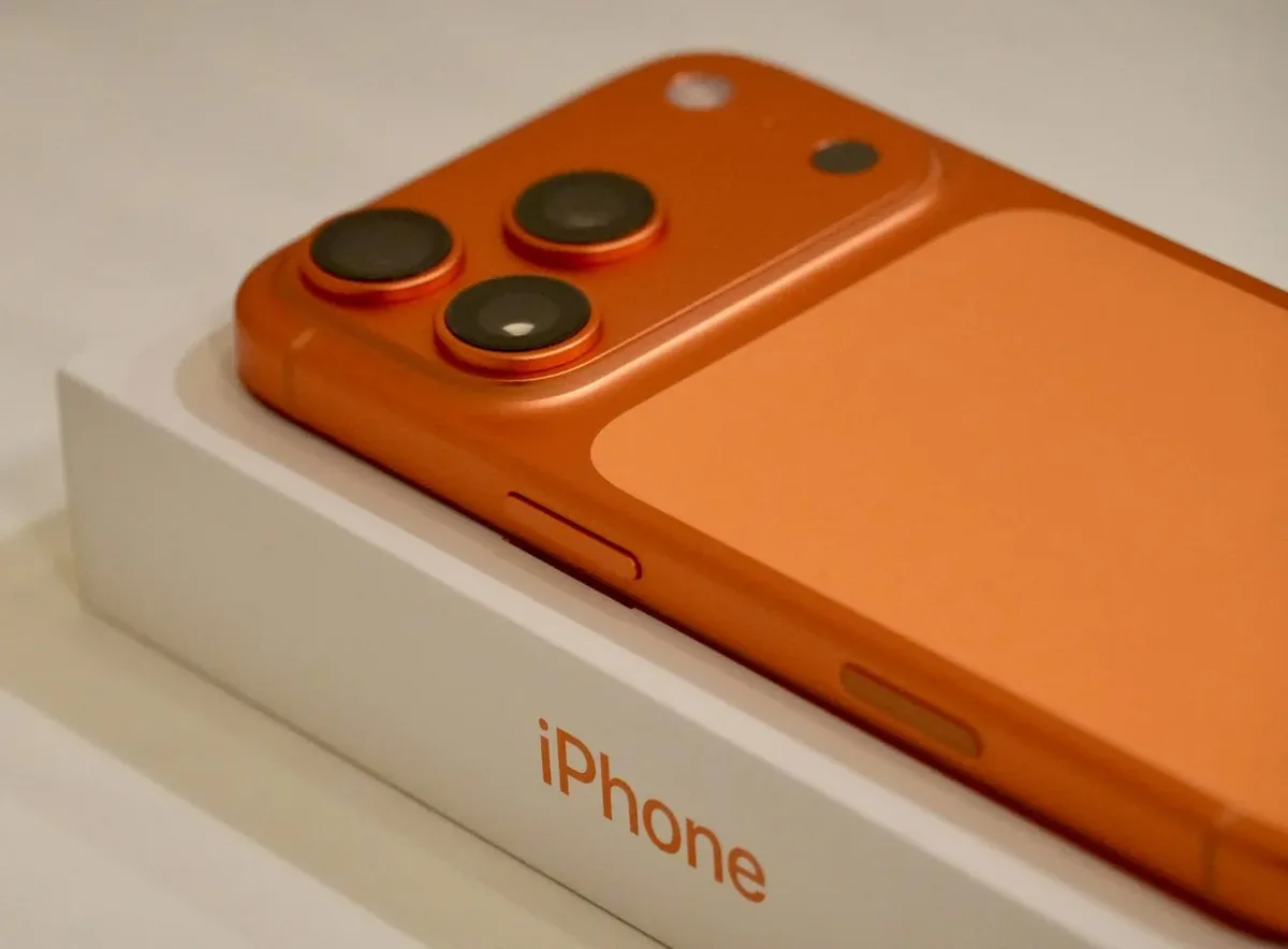Receita abre leilão com iPhone 17 Pro a partir de R$ 3.200 em São Paulo