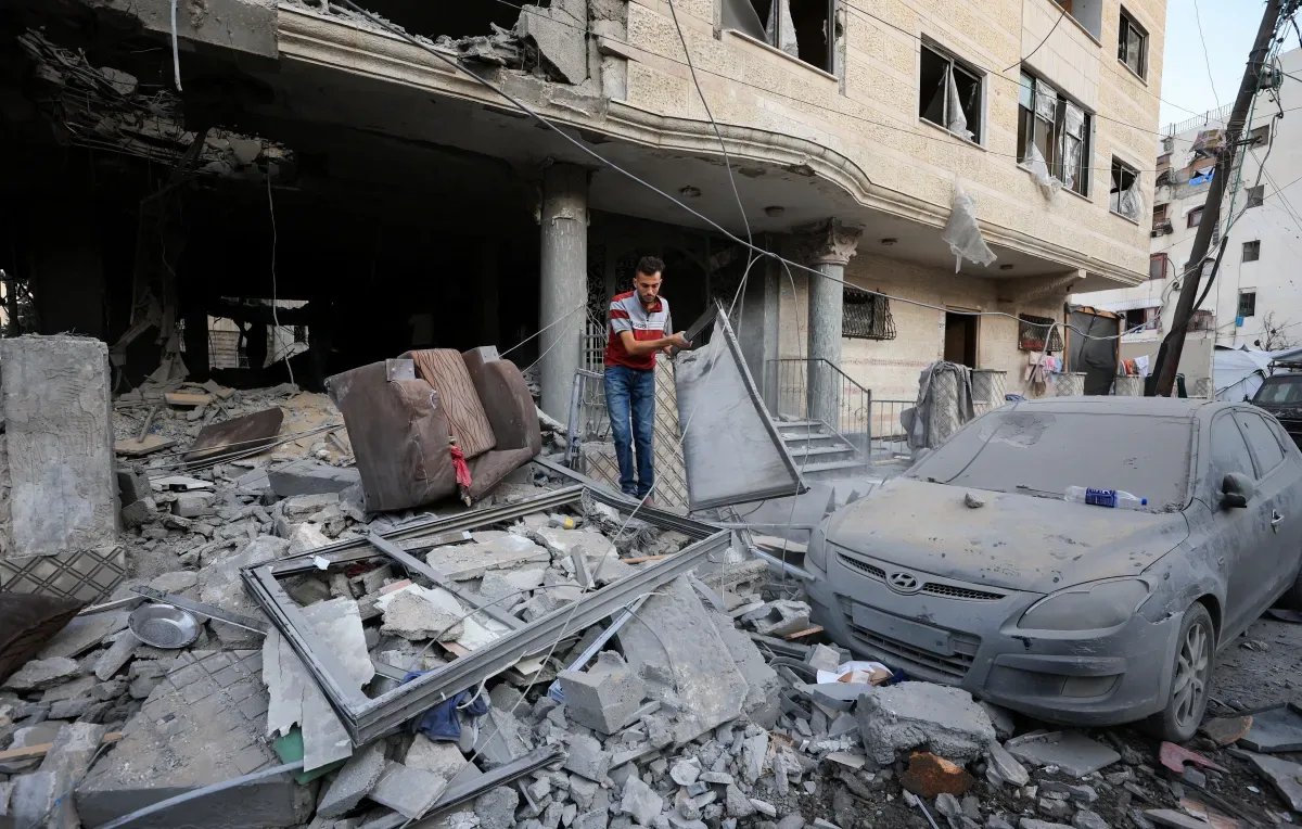 Ataque aéreo em Gaza mata cinco palestinos, entre eles quatro mulheres