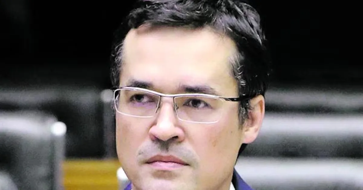 Liminar do TSE bloqueia recursos e propaganda de Deltan ao Senado