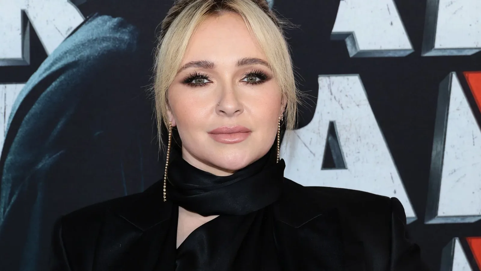 Morte de Hayden Panettiere continua sob investigação, diz representante