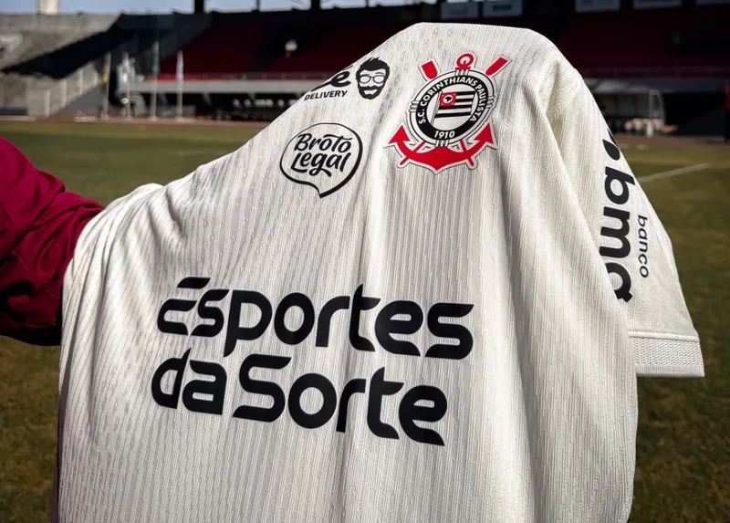 Corinthians recebe notificação e acumula pendências financeiras