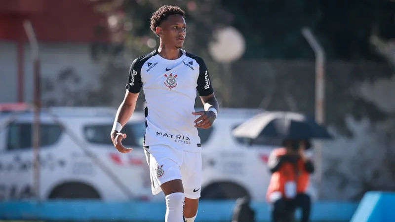 Corinthians termina fase inicial com 32 pontos e fica atrás do Santos no saldo
