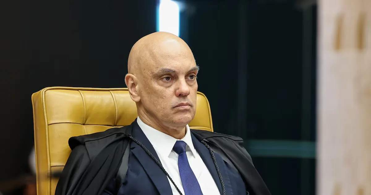 Moraes é questionado por usar critérios diferentes em investigação sobre Vorcaro