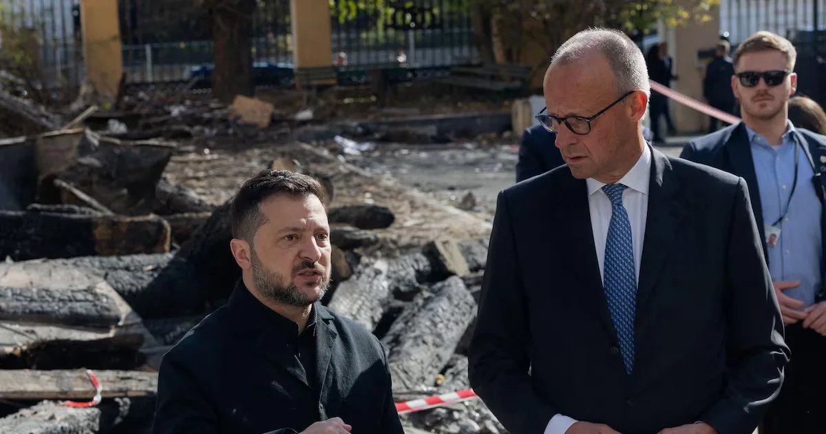 Merz anuncia € 1,3 bilhão em ajuda militar à Ucrânia durante visita a Kiev