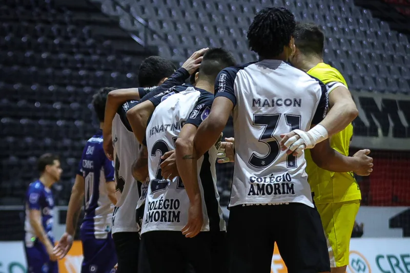 Corinthians encara o Pato Futsal nas oitavas da Liga Nacional