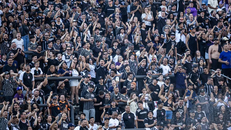 Corinthians registra maior público do futebol feminino brasileiro na temporada